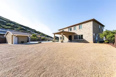 26045 Lucille Circle, Murrieta, CA 92562 - Photo 8