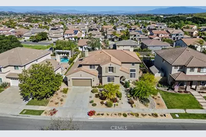 38220 Calle Cipres, Murrieta, CA 92562 - Photo 2