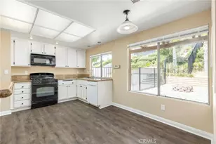 24446 Saradella Ct, Murrieta, CA 92562 - Photo 8