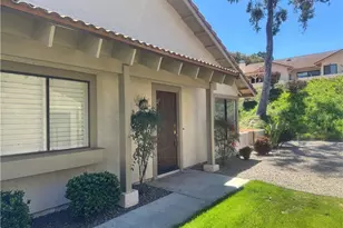 12855 Via Moura, San Diego, CA 92128 - Photo 2