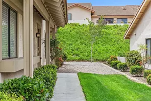 12855 Via Moura, San Diego, CA 92128 - Photo 4