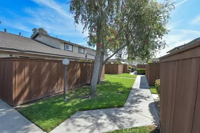 22346 Harbor Ridge Lane #4, Torrance, CA 90502 - Photo 18