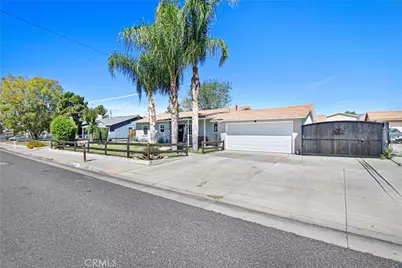 40796 E Whittier, Hemet, CA 92544 - Photo 2