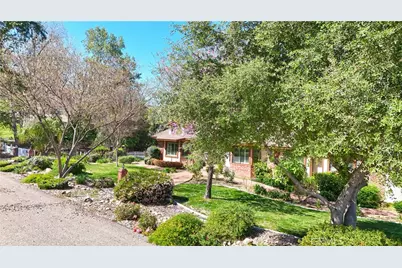 9330 Gum Tree, Corona, CA 92883 - Photo 24