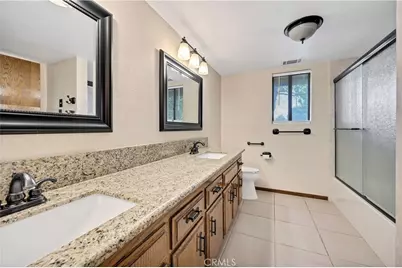 41257 Plumrose, Hemet, CA 92544 - Photo 16