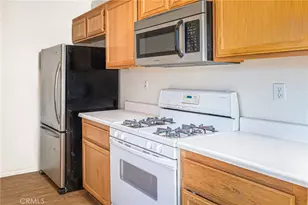 10611 Plainfield, Adelanto, CA 92301 - Photo 4