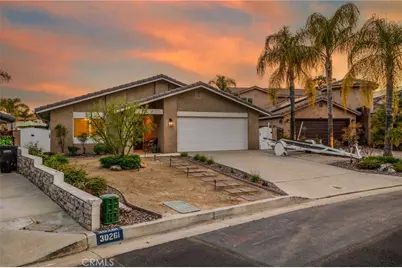 30249 Spray Drive, Canyon Lake, CA 92587 - Photo 2