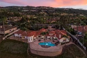31402 Lake Vista Cir, Bonsall, CA 92003 - Photo 2