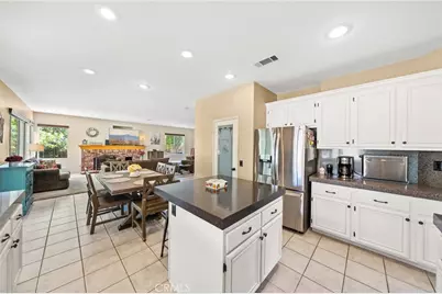 32097 Cala Gerona, Temecula, CA 92592 - Photo 14