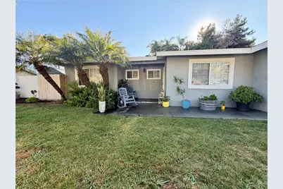 403 Foussat, Oceanside, CA 92054 - Photo 4