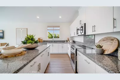 2365 Lionheart Drive, Perris, CA 92570 - Photo 2