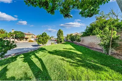 32445 Stonewood Way, Lake Elsinore, CA 92530 - Photo 52