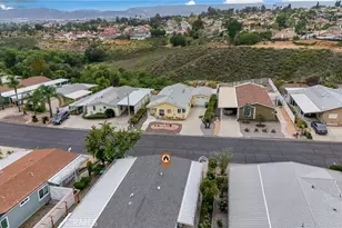 38212 Via La Colina, Murrieta, CA 92563 - Photo 54