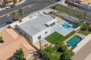 54217 Eisenhower, La Quinta, CA 92253 - Photo 12