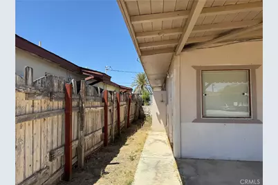 6450 Athol, 29 Palms MCB, CA 92277 - Photo 2