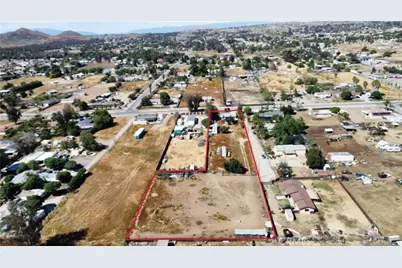 22401 Ellis Avenue, Perris, CA 92570 - Photo 36