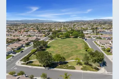 26764 Kingwood, Murrieta, CA 92563 - Photo 40