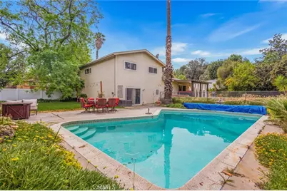 2367 Deerhorn Dr, Riverside, CA 92506 - Photo 8