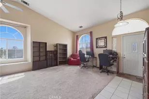 12035 Barbet, Phelan, CA 92371 - Photo 2