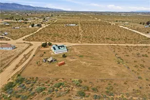 12035 Barbet, Phelan, CA 92371 - Photo 42