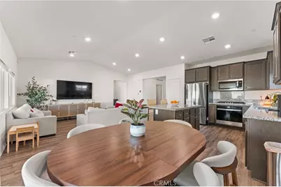 13207 Santa Clara Way, Victorville, CA 92394 - Photo 16