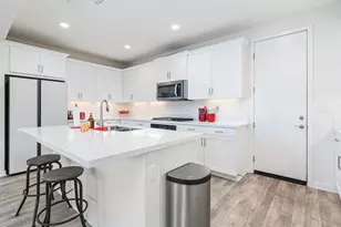 29569 Saddle Dr, Winchester, CA 92596 - Photo 16