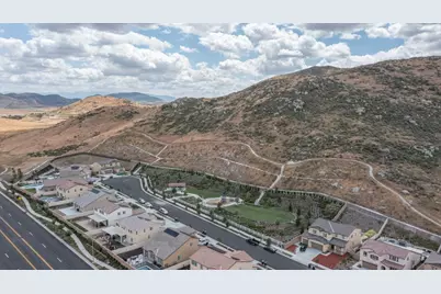 29569 Saddle Drive, Winchester, CA 92596 - Photo 8