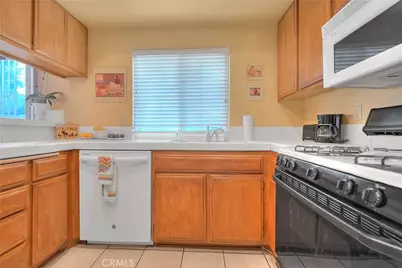 8576 Salina, Rancho Cucamonga, CA 91730 - Photo 14