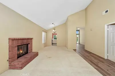 39622 Cedarwood Dr, Murrieta, CA 92563 - Photo 12