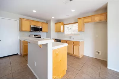 29448 Rock Point, Lake Elsinore, CA 92530 - Photo 2