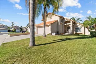 24510 Camino Mirabella, Murrieta, CA 92562 - Photo 4