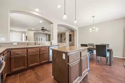 30196 Meadow Oaks Street, Menifee, CA 92585 - Photo 14