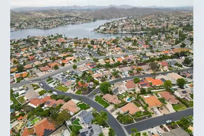 22860 Mariner Drive, Canyon Lake, CA 92587 - Photo 8