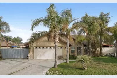 7032 Via Del Mar, Bakersfield, CA 93307 - Photo 1