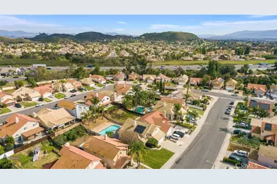 24550 Camino Meridiana, Murrieta, CA 92562 - Photo 42