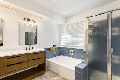 24550 Camino Meridiana, Murrieta, CA 92562 - Photo 26