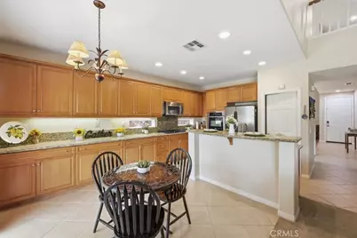 37052 Almond, Murrieta, CA 92563 - Photo 8
