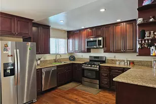 1711 Grismer Ave, Burbank, CA 91504 - Photo 22