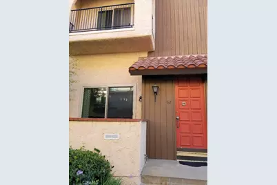 1711 Grismer Avenue #52, Burbank, CA 91504 - Photo 2