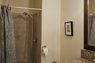 1711 Grismer Ave, Burbank, CA 91504 - Photo 40