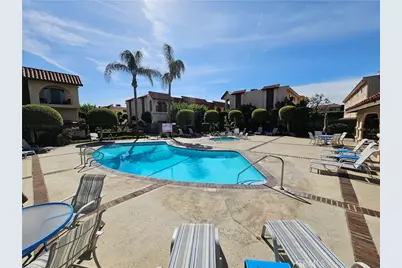 1711 Grismer Avenue #52, Burbank, CA 91504 - Photo 64