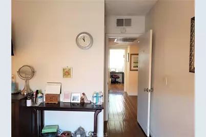 1711 Grismer Avenue #52, Burbank, CA 91504 - Photo 30