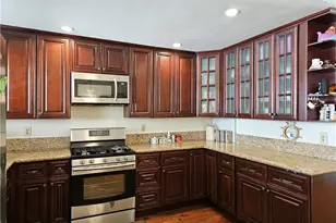 1711 Grismer Ave, Burbank, CA 91504 - Photo 20