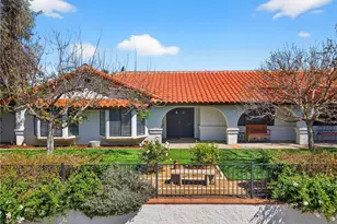 1638 Scooter Ln, Fallbrook, CA 92028 - Photo 6