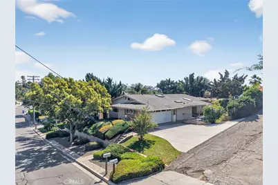 449 Hillway Drive, Vista, CA 92084 - Photo 4