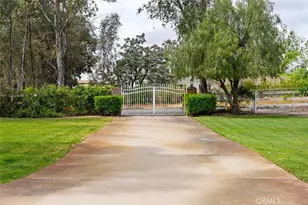 38500 Calle Pimienta, Murrieta, CA 92562 - Photo 50