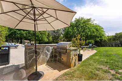 38500 Calle Pimienta, Murrieta, CA 92562 - Photo 46