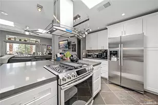 39004 Knollview Cir, Cathedral City, CA 92234 - Photo 10