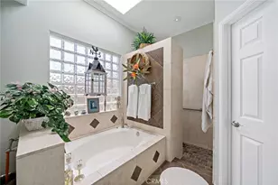 39004 Knollview Cir, Cathedral City, CA 92234 - Photo 20