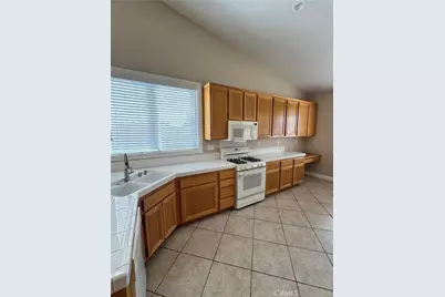 914 Banbury Street, Hemet, CA 92544 - Photo 6